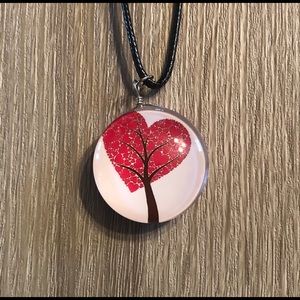 Black nylon necklace with glass charm